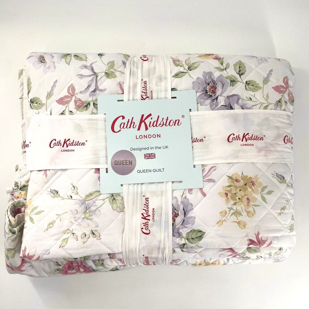 Cath Kidston Pembroke Rose Lavender Floral Queen Size QUILT | FABRIC: Cotton